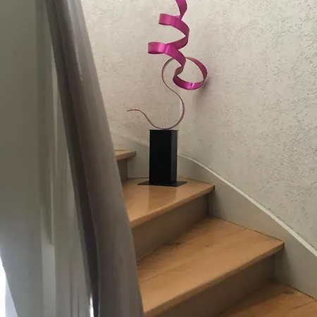 Apartamento Schoenste Location In Wurtzburgo